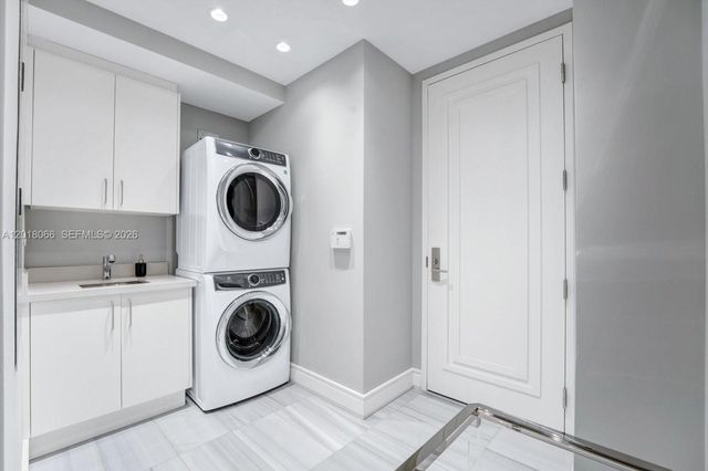 17901 Collins Ave 2704, Sunny Isles Beach, FL 33160