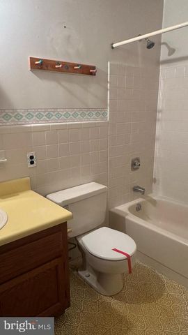 5-A PEMBROKE LA, Whiting, NJ 08759