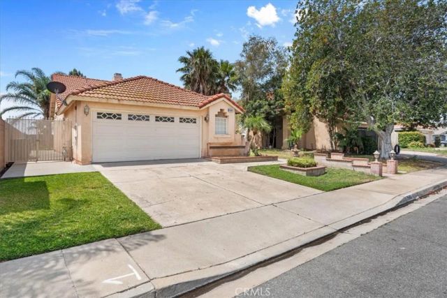 15061 Fuchsia Court, Fontana, CA 92336
