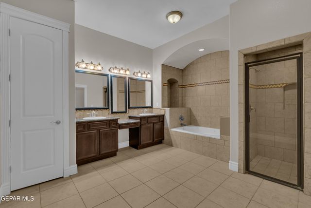 2640 SNOWY ROCK Place, El Paso, TX 79938