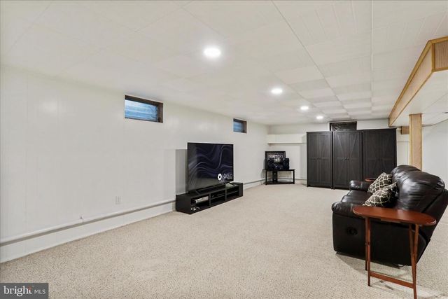 13347 KEENER RD, Hagerstown, MD 21742