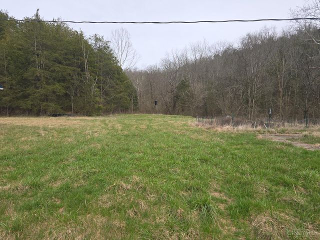 1922 St Rt 136, Manchester, OH 45144