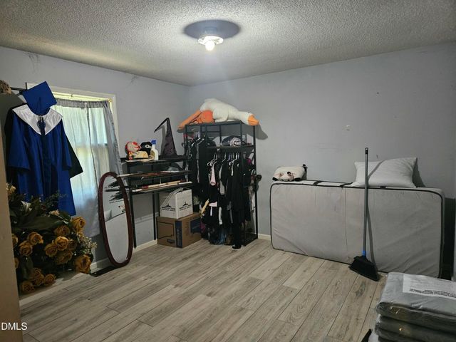 2807 Shaftsbury Street, Durham, NC 27704