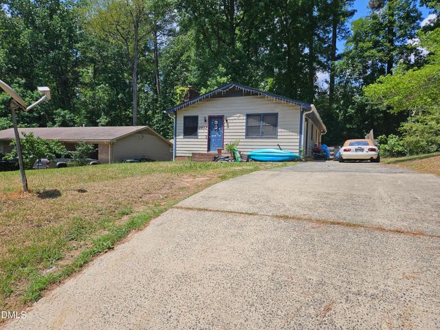 2807 Shaftsbury Street, Durham, NC 27704