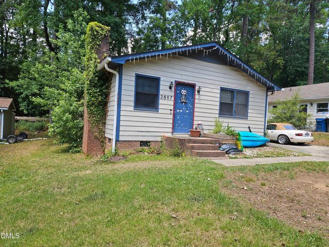2807 Shaftsbury Street, Durham, NC 27704
