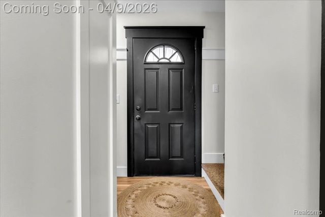 410 Stratford Road, Ferndale, MI 48220