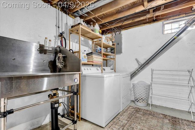 410 Stratford Road, Ferndale, MI 48220