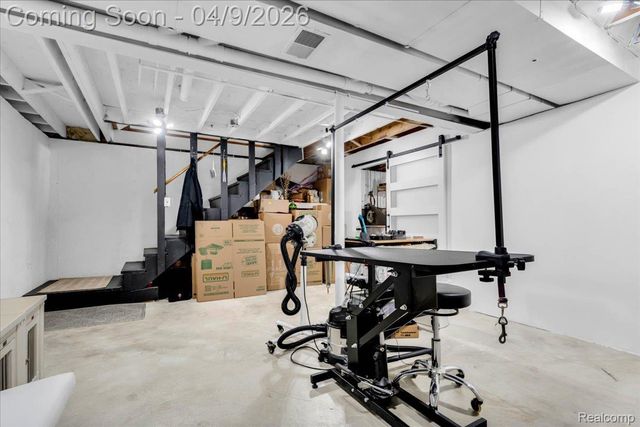 410 Stratford Road, Ferndale, MI 48220