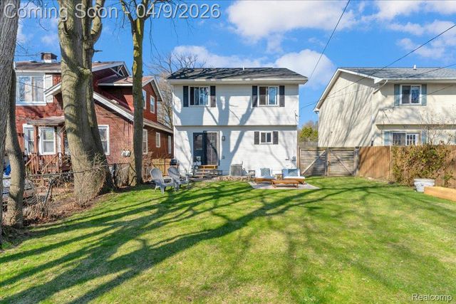 410 Stratford Road, Ferndale, MI 48220