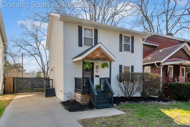 410 Stratford Road, Ferndale, MI 48220
