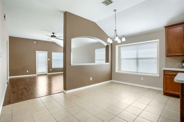 7819 Summerdale Drive, Rosenberg, TX 77469
