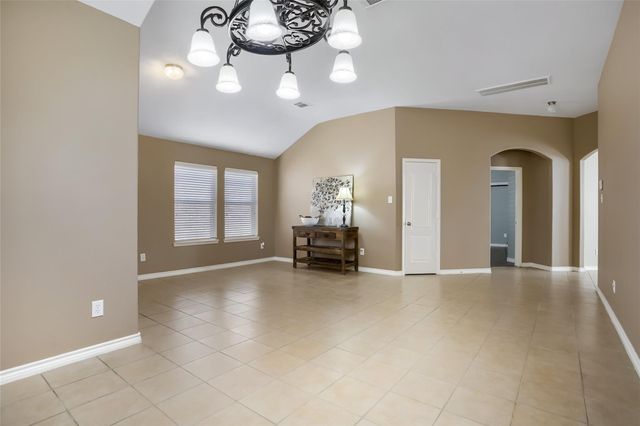7819 Summerdale Drive, Rosenberg, TX 77469