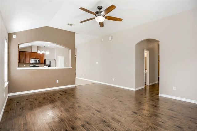 7819 Summerdale Drive, Rosenberg, TX 77469