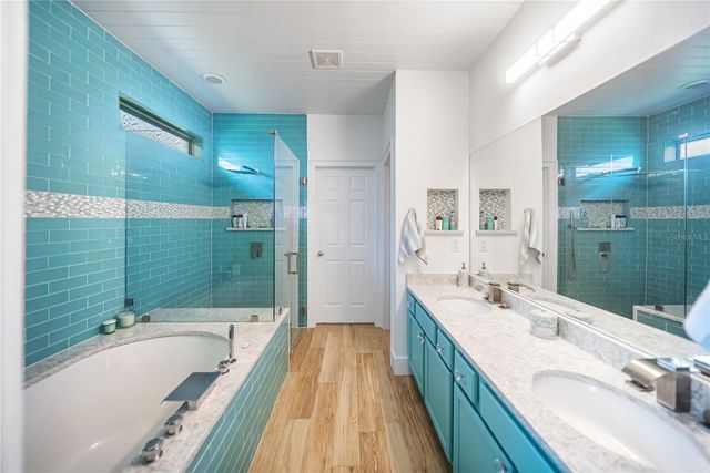 11216 58TH STREET CIRCLE E, Parrish, FL 34219