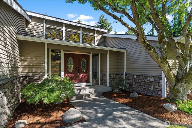 3909 Northshore Boulevard NE, Tacoma, WA 98422