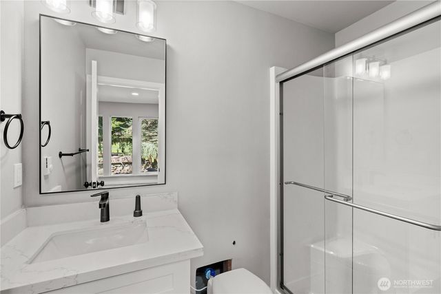 3909 Northshore Boulevard NE, Tacoma, WA 98422