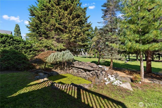 3909 Northshore Boulevard NE, Tacoma, WA 98422