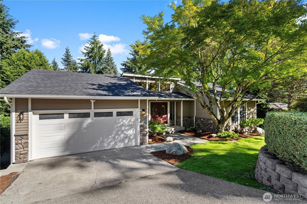 3909 Northshore Boulevard NE, Tacoma, WA 98422