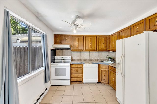 10 Margaret Joseph Rd 10, Yarmouth, MA 02675