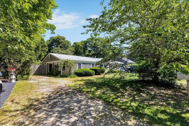 10 Margaret Joseph Rd 10, Yarmouth, MA 02675
