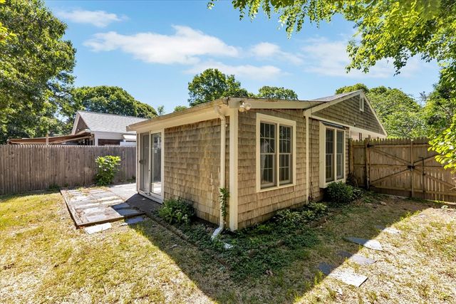 10 Margaret Joseph Rd 10, Yarmouth, MA 02675