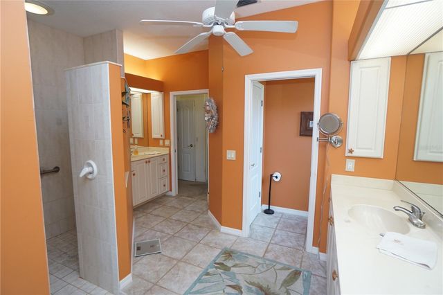 13029 SW KINGSWAY CIRCLE, Lake Suzy, FL 34269