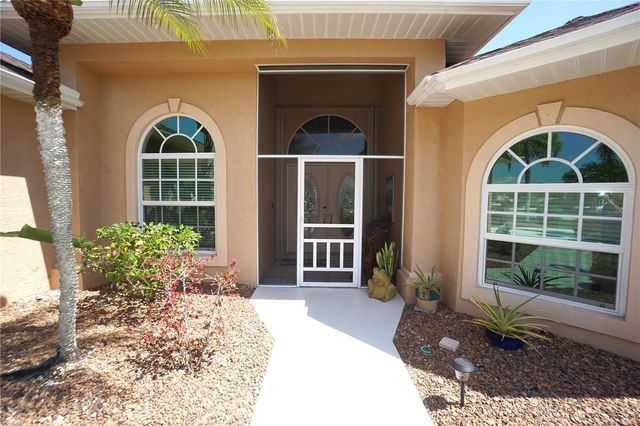 13029 SW KINGSWAY CIRCLE, Lake Suzy, FL 34269