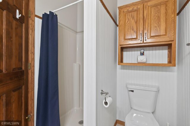 10005 Antrim Court, Woodbury, MN 55129