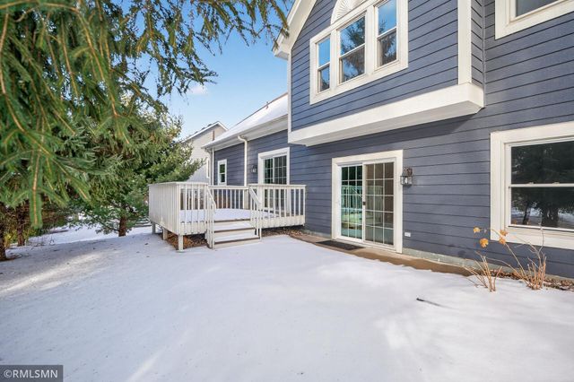 10005 Antrim Court, Woodbury, MN 55129