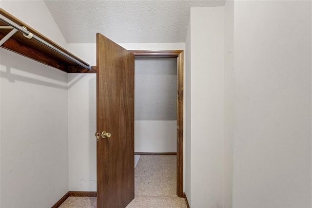 7219 MASTIN Street, Merriam, KS 66203