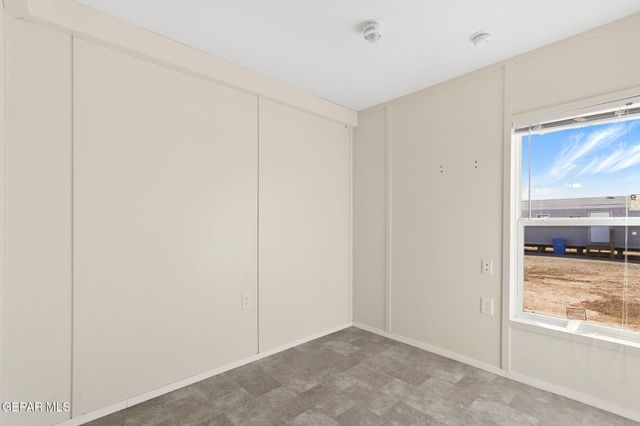 341 PLAZA BONITA Way, Clint, TX 79836