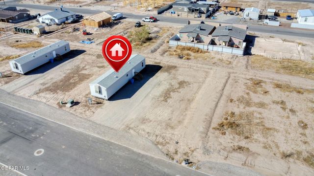 341 PLAZA BONITA Way, Clint, TX 79836