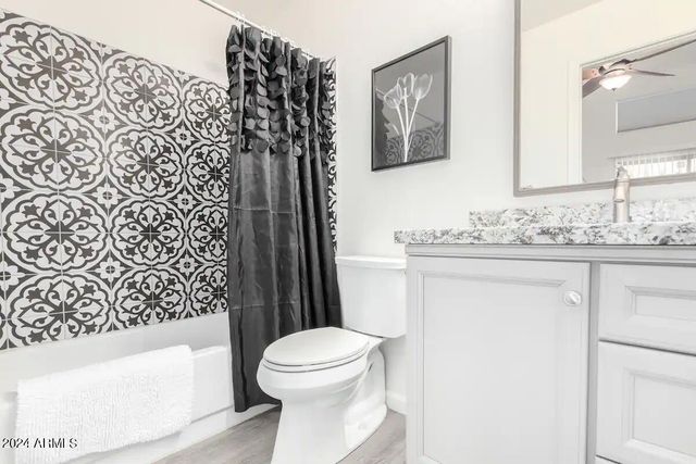 8759 W Grovers Avenue, Peoria, AZ 85382