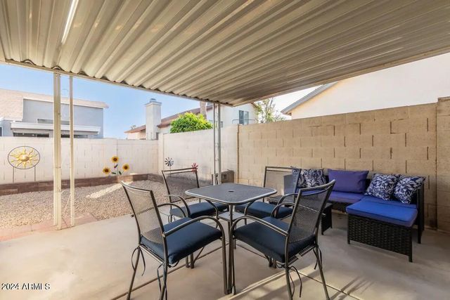 8759 W Grovers Avenue, Peoria, AZ 85382