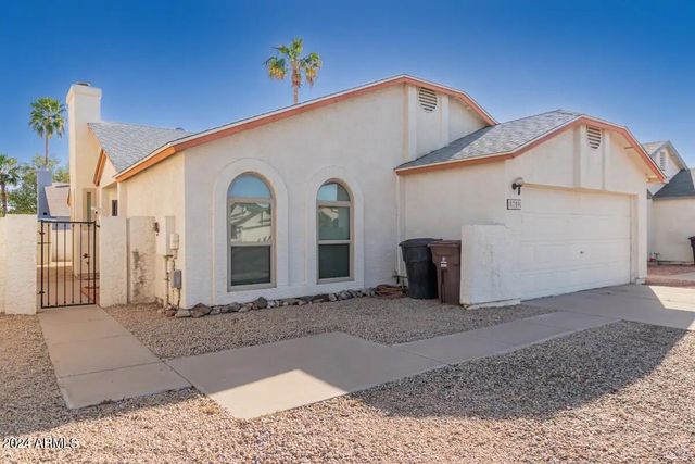 8759 W Grovers Avenue, Peoria, AZ 85382