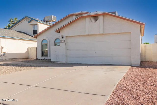 8759 W Grovers Avenue, Peoria, AZ 85382