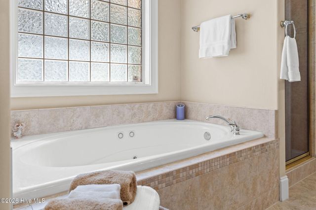 2607 St James Drive SE, Southport, NC 28461