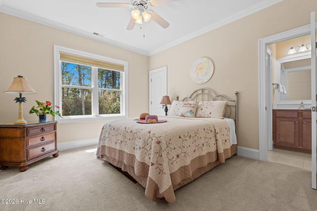 2607 St James Drive SE, Southport, NC 28461