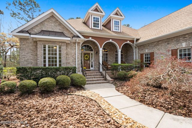 2607 St James Drive SE, Southport, NC 28461