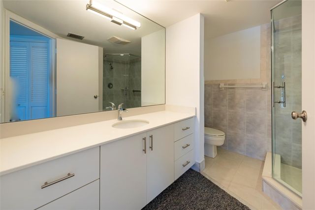 3101 NE 47th Court 504, Fort Lauderdale, FL 33308