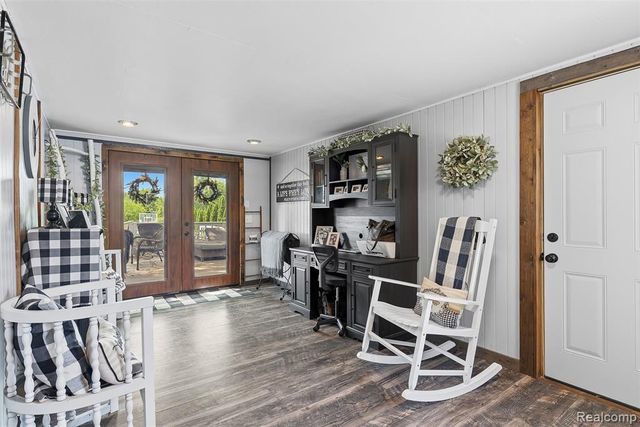 8403 Miller Road, Swartz Creek, MI 48473