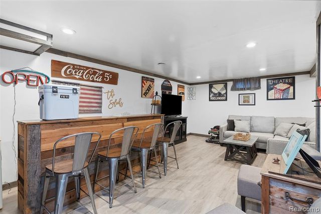 8403 Miller Road, Swartz Creek, MI 48473
