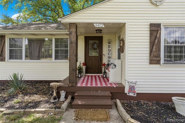 8403 Miller Road, Swartz Creek, MI 48473