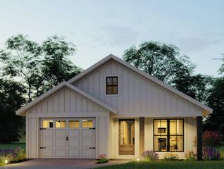 568 Jackson Avenue, Muskegon, MI 49442