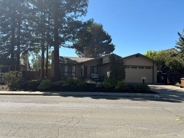 128 W Seaview Dr, Benicia, CA 94510