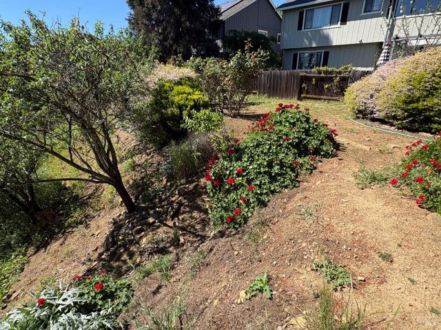 128 W Seaview Dr, Benicia, CA 94510