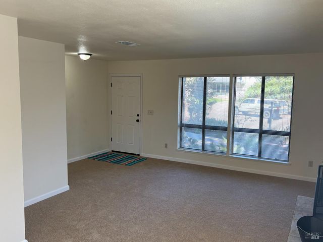 128 W Seaview Dr, Benicia, CA 94510