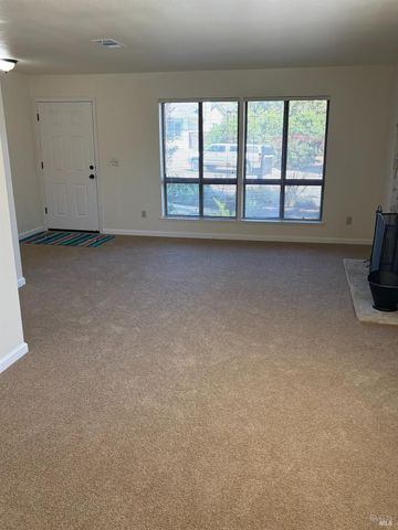 128 W Seaview Dr, Benicia, CA 94510