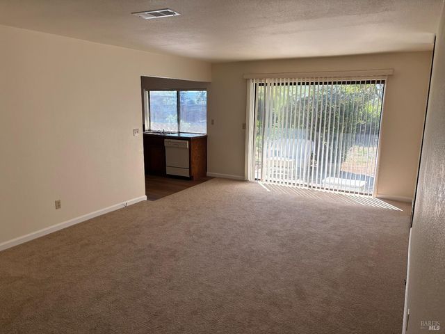 128 W Seaview Dr, Benicia, CA 94510