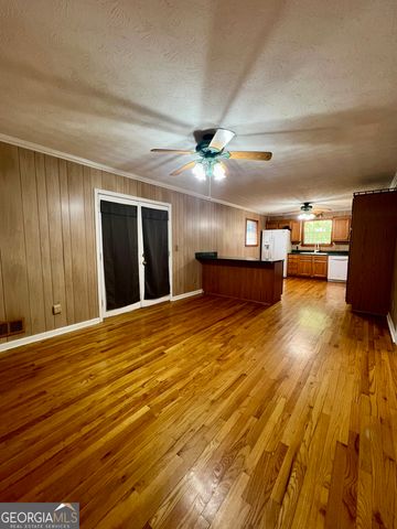 6695 Courtney Drive, Winston, GA 30187